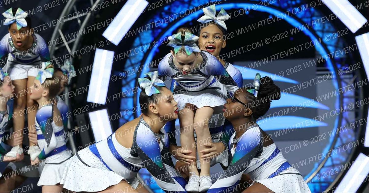 Atlanta Jayhawks CRUSH Grayson · The Cheer Tour Atlanta