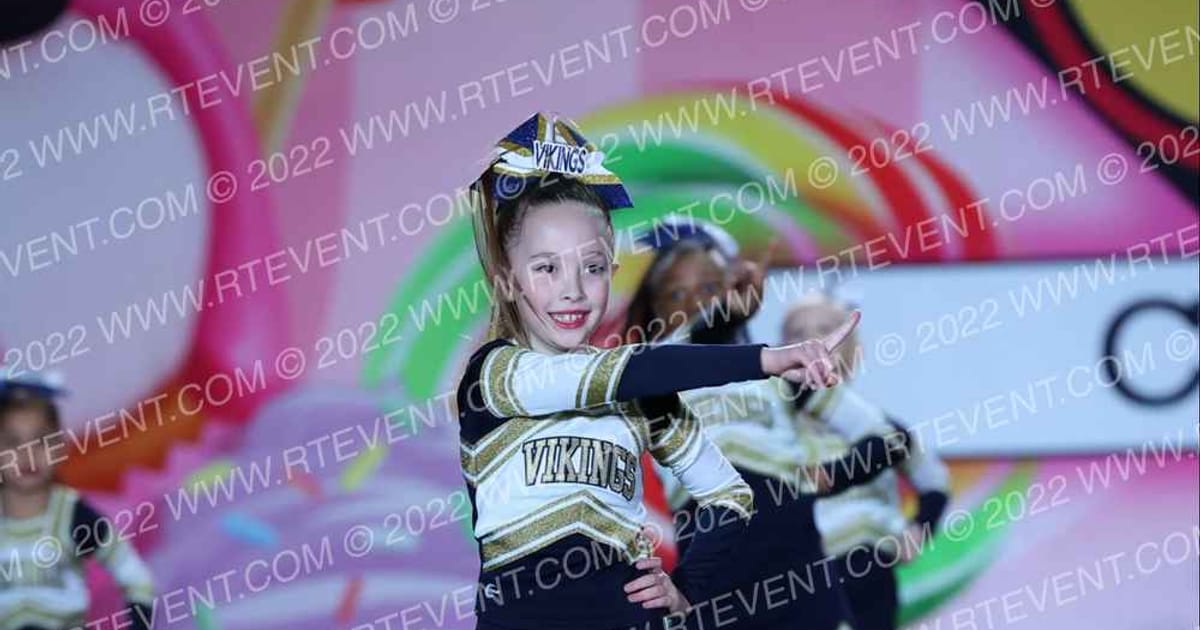 HYFL Golden Gems · Oh How Sweet it is Cheer and Dance Spectacular