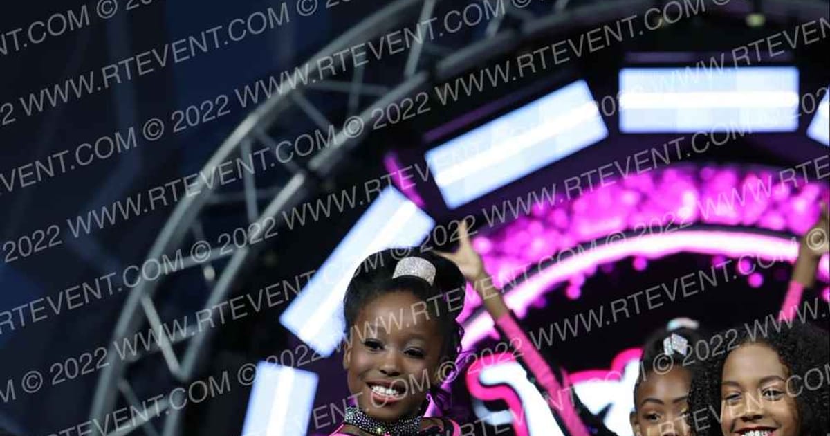 The Xtreme Girls Charm · The Cheer Tour Atlanta