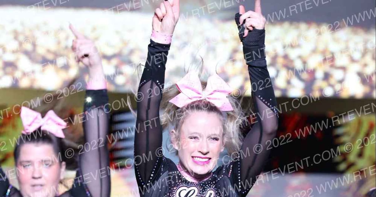 Cheer Extreme- Kernersville Lady Elite · Gold Rush Charlotte