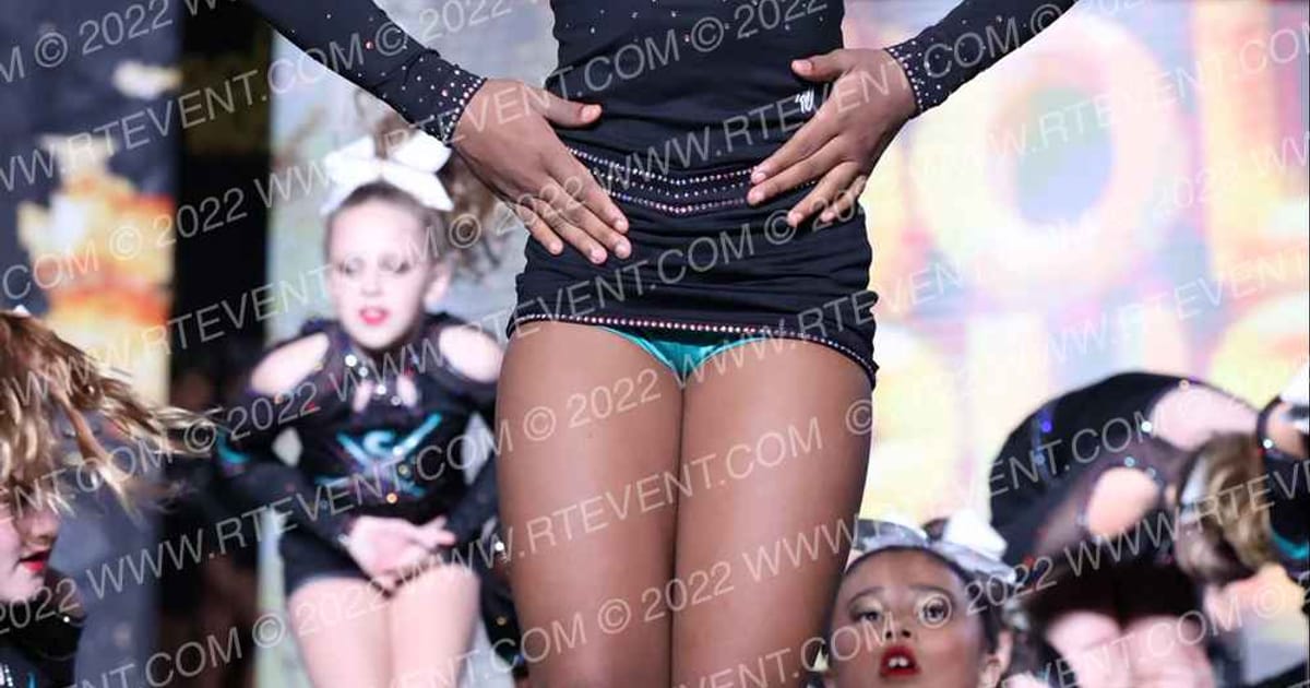 Cheer Extreme- Salem Golden Girls · Gold Rush Charlotte