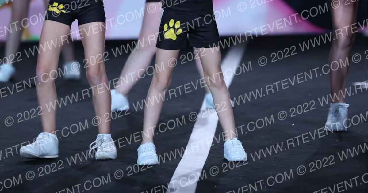 Bentworth Youth Pep Squad Black · Oh How Sweet it is Cheer and Dance Spectacular