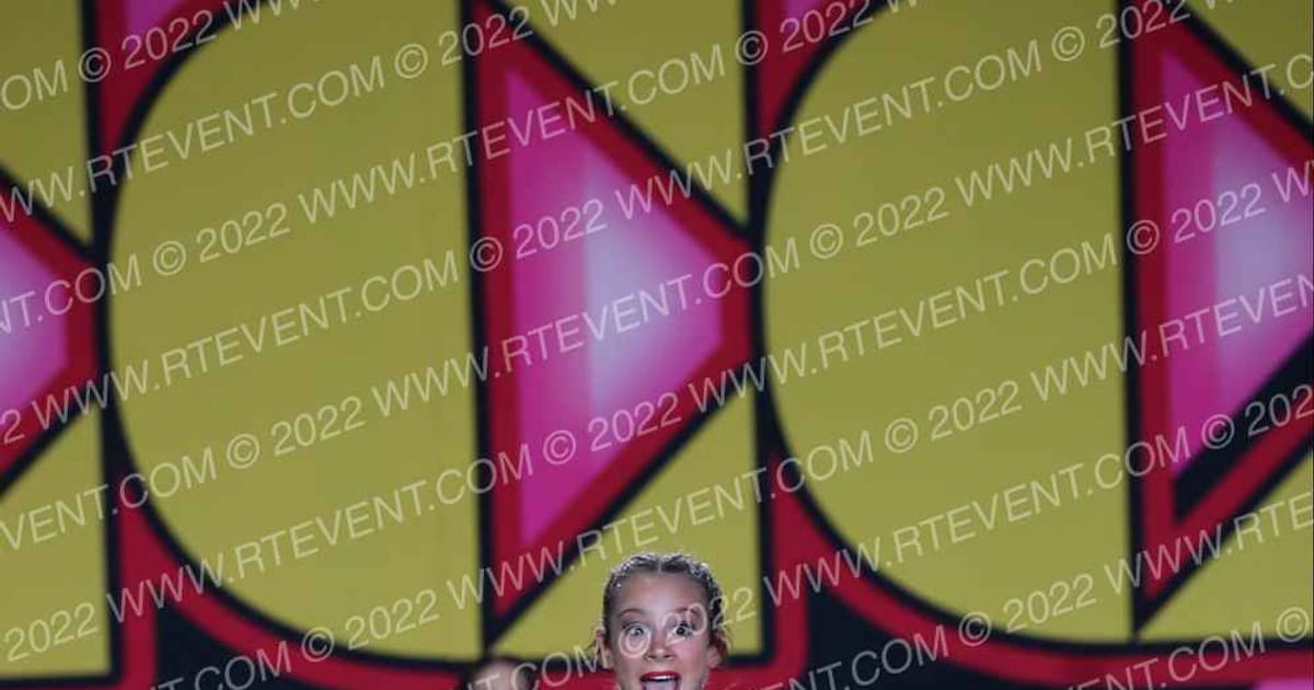 Pittsburgh Poison Poison Arrows · Oh How Sweet it is Cheer and Dance Spectacular