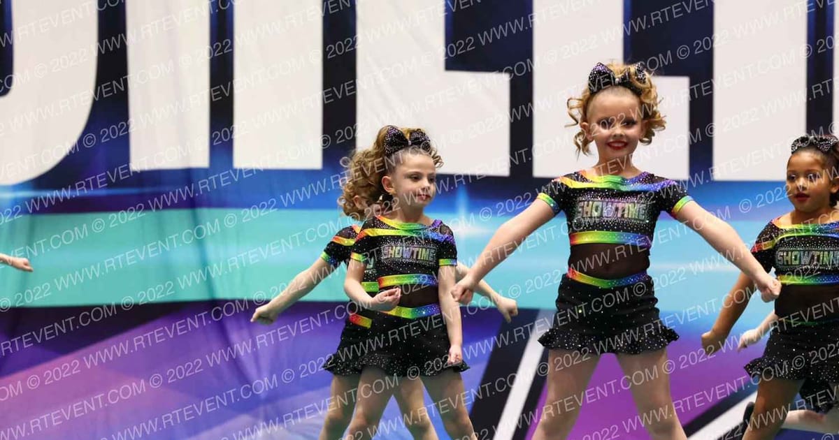 Showtime Athletics Twinkles · CHEERSPORT Boston Classic