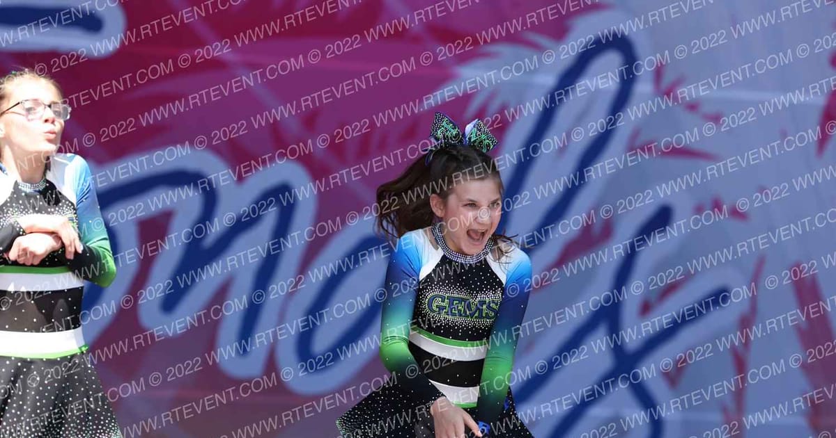 North West Florida Cheer Emeralds · Beach Nationals