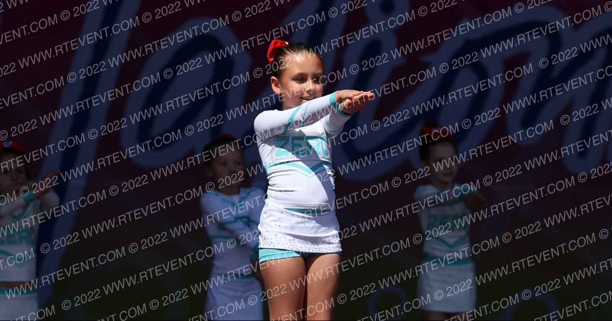 Zero Gravity Athletics Little Dippers · Beach Nationals