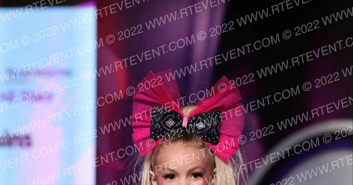 Diamonds All Stars Sequins · One Up Grand Nationals