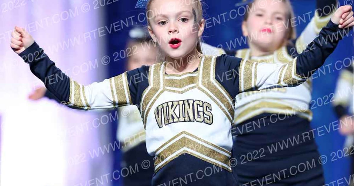 HYFL Golden Gems · Lake Erie National Cheer and Dance Championships