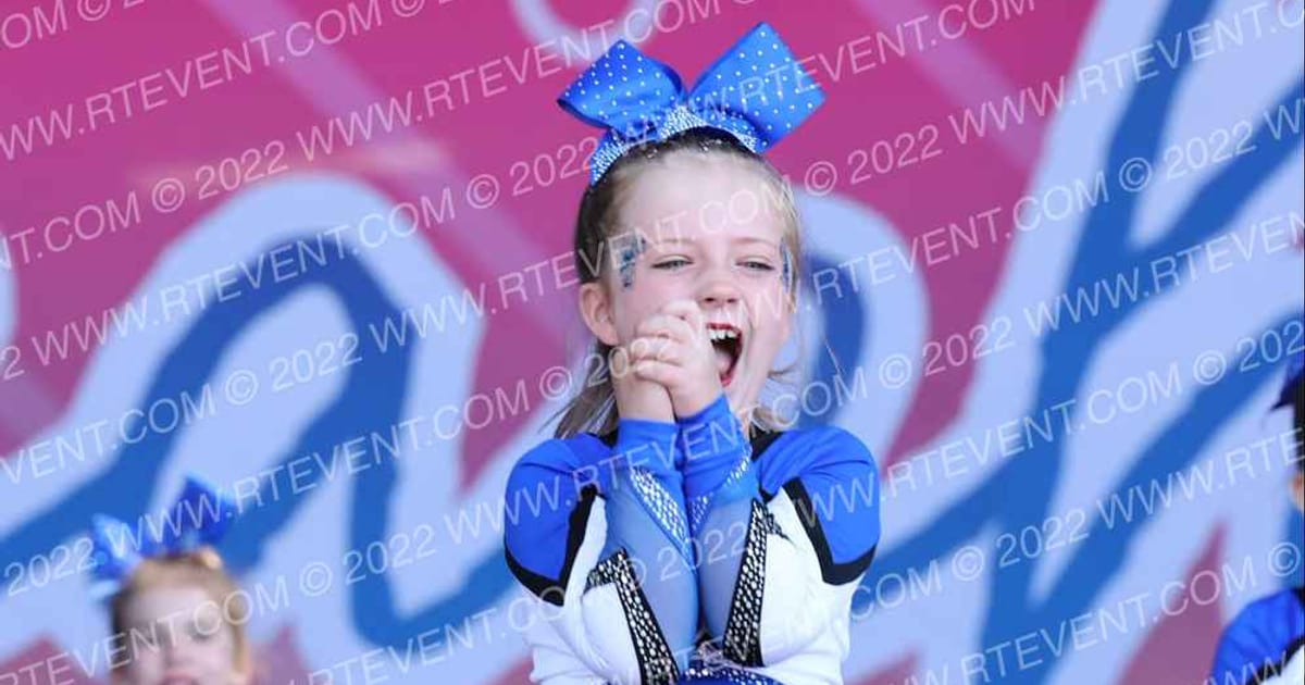 Oxford Cheer Mako Sharks · Beach Nationals