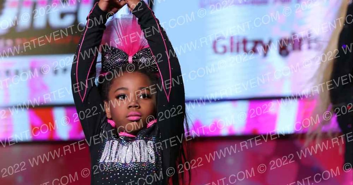 Diamonds All Stars Glitzy girls · One Up Grand Nationals
