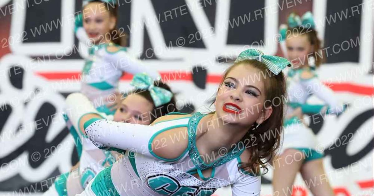 Cheer Extreme Maryland - Calvert Teal Lightning · Spirit Unlimited Landover Challenge