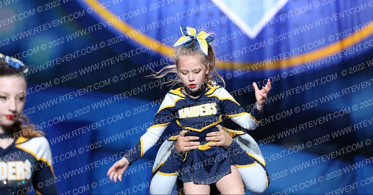 Blue Raiders Community Cheerleading Gold Rush · Lake Erie National Cheer and Dance Championships