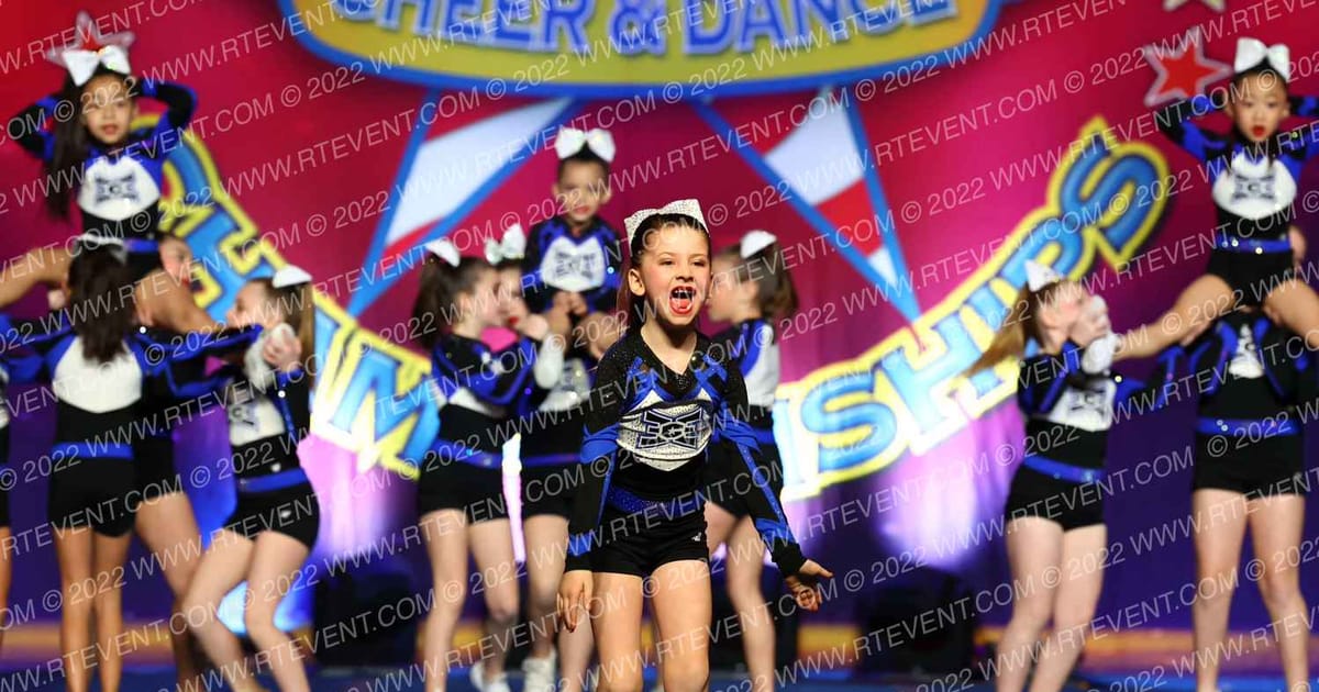 East Celebrity Elite Glimmer · The American Legacy Springfield Nationals