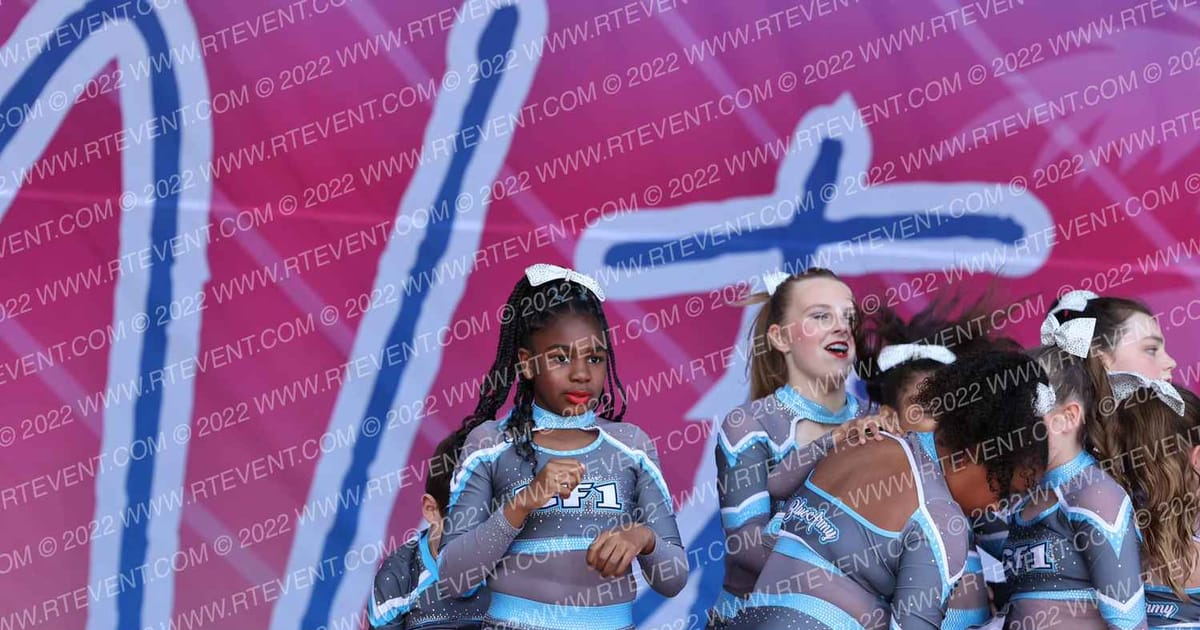 Cheer Force One Flame · Beach Nationals