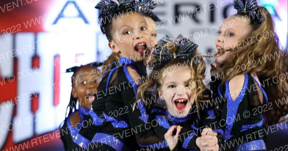 The Stingray Allstars Fashionistas · Cheer Power Philly Revised