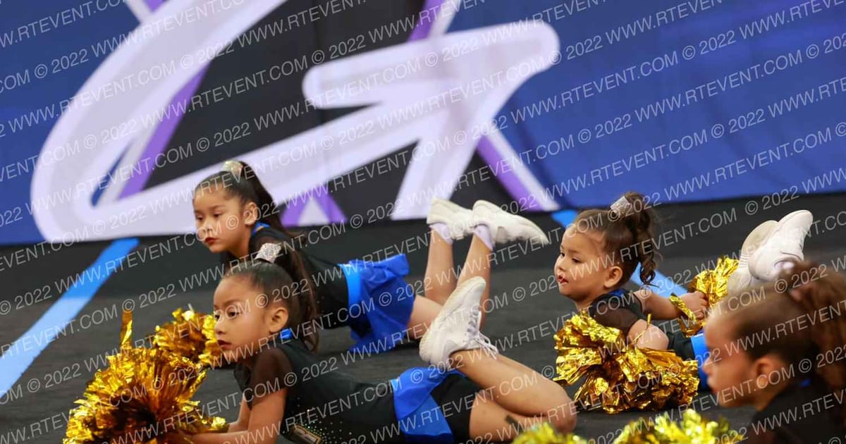 Power Stars Cheer Tiny Twilight · GlobeX Championships