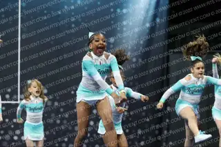 INFINITE ATHLETICS TSUNAMI