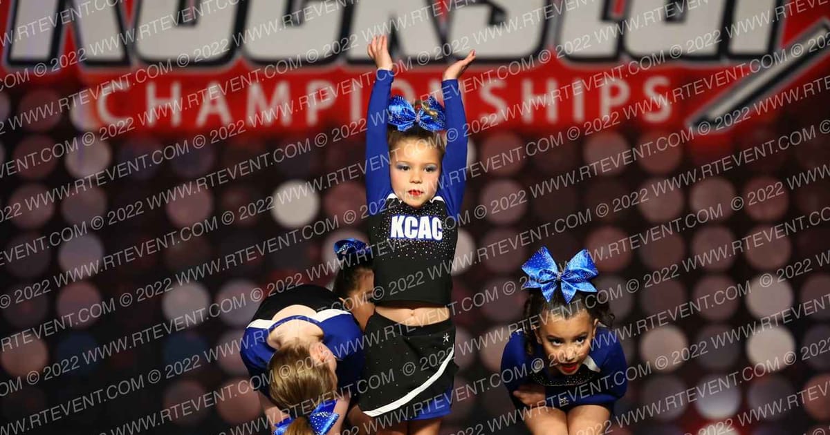 Kansas City Athletic Cheer SHINE · Battle of the Midwest