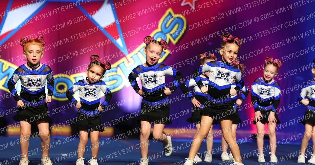 East Celebrity Elite - Hingham GLITTER GIRLS · The American Legacy Springfield Nationals