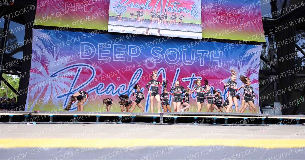 Cheer Texas Smoke · Beach Nationals