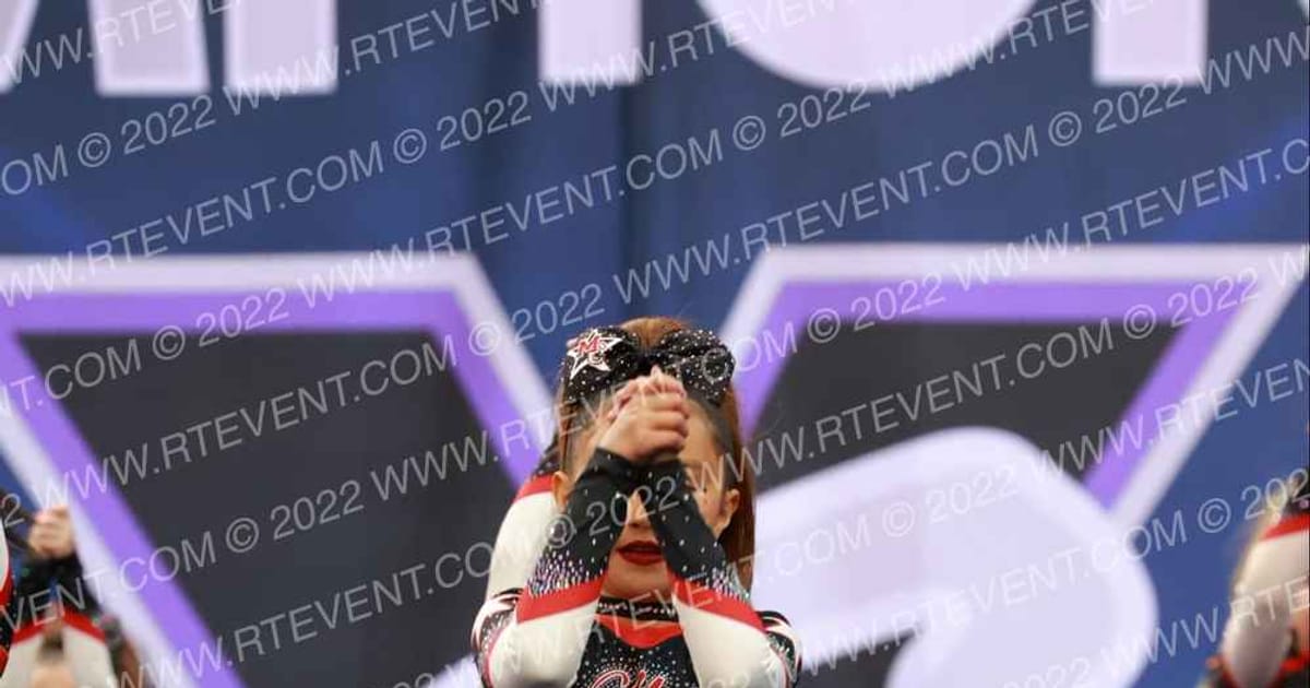 Magnitude Cheer Supernovas · GlobeX Championships