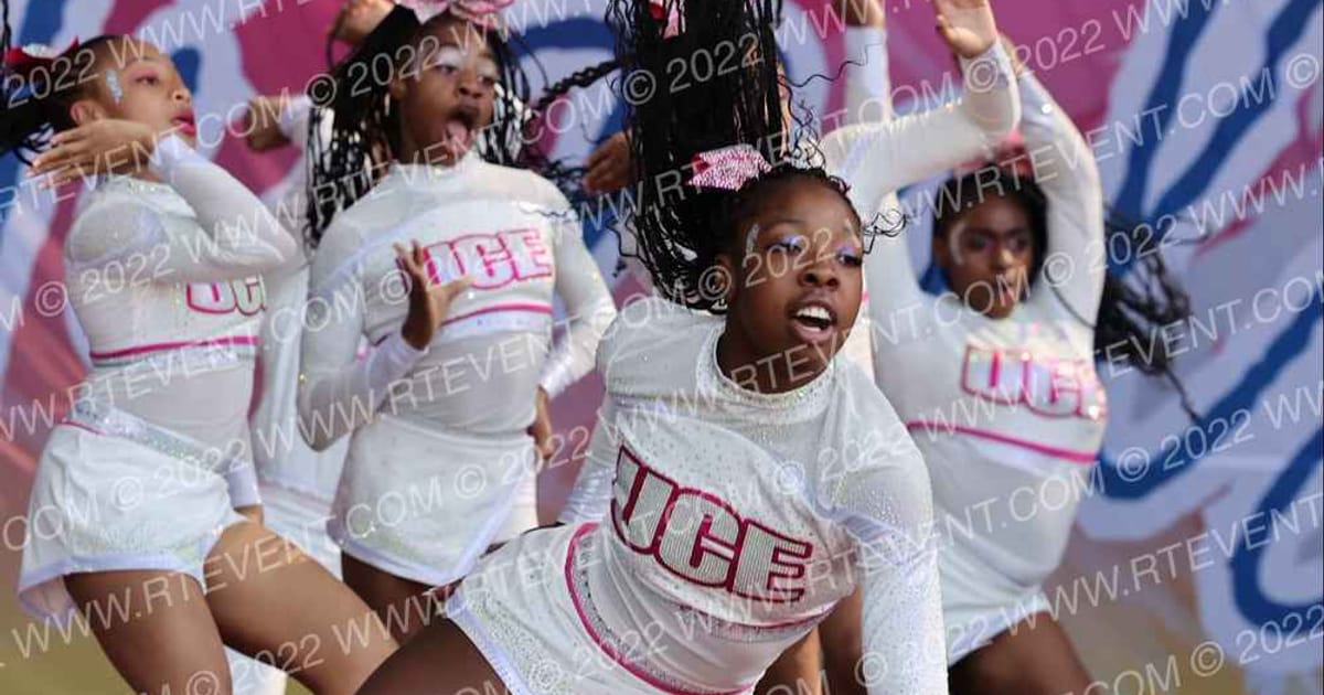 Universal Cheer Experience Ignite · Beach Nationals