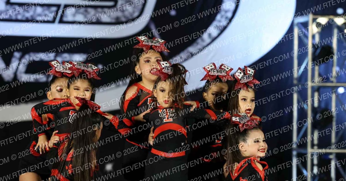 Texas Cheer Force Elite FLAWLESS · The US Finals Vegas DD
