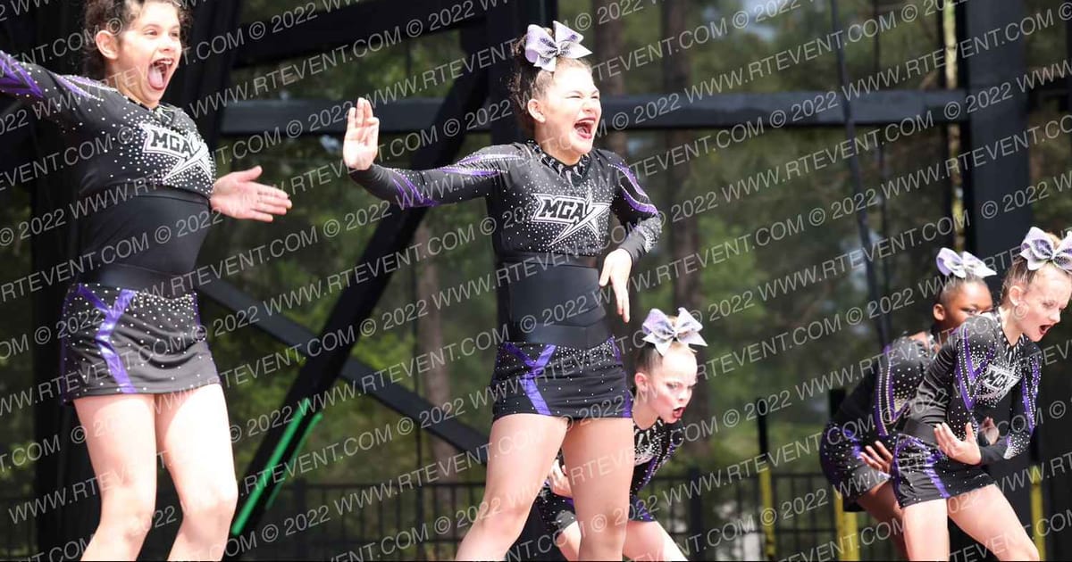 MGA Cheer Extreme Infrared · Beach Nationals