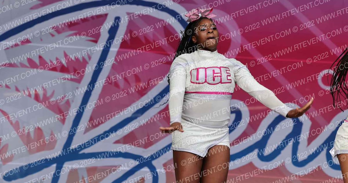 Universal Cheer Experience Fire · Beach Nationals