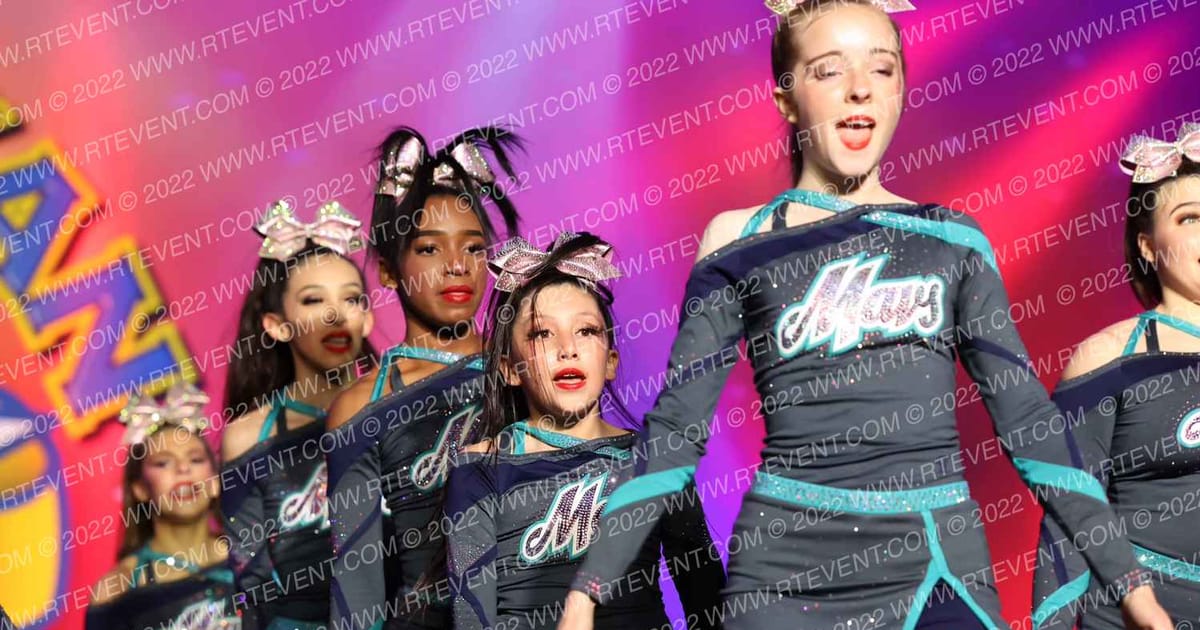 Desert Elite Mavericks Riot · The American Showcase