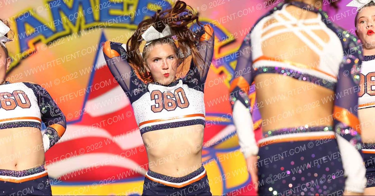 South Bay Cheer 360 Shockwave · The American Showcase
