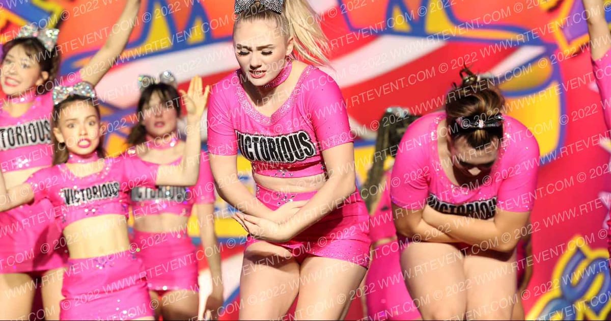 Victorious Elite All Stars Vixxens · The American Showcase