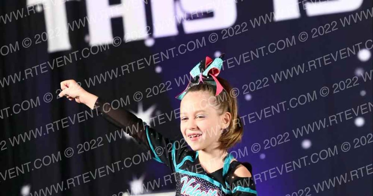 Max Velocity Cheer New Moon · Encore Tacoma