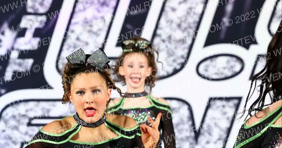 REACT Elite Junior Gold · Encore Tacoma