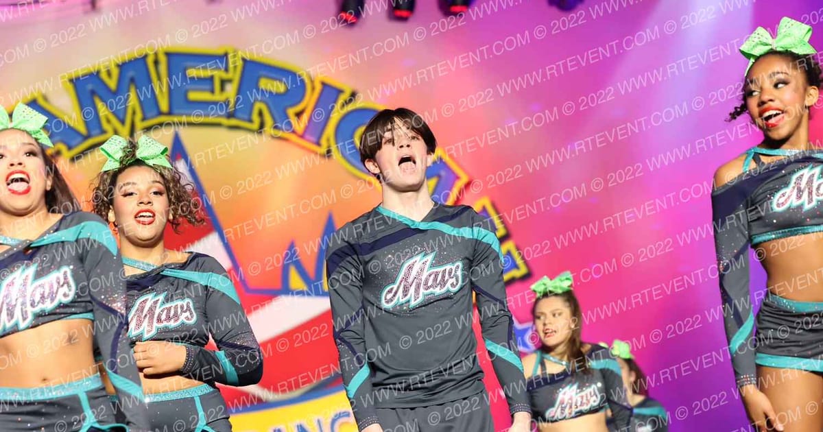 Desert Elite Mavericks Rogue · The American Showcase