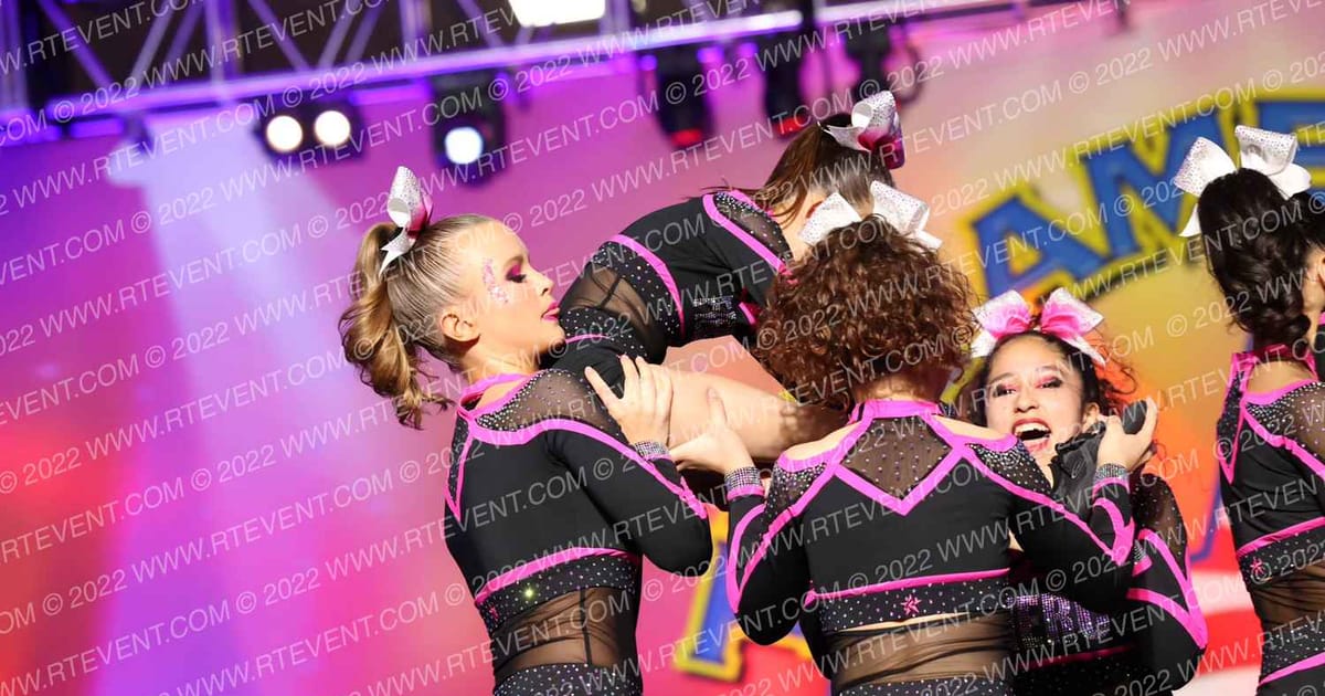Fierce Claw Cats · The American Showcase