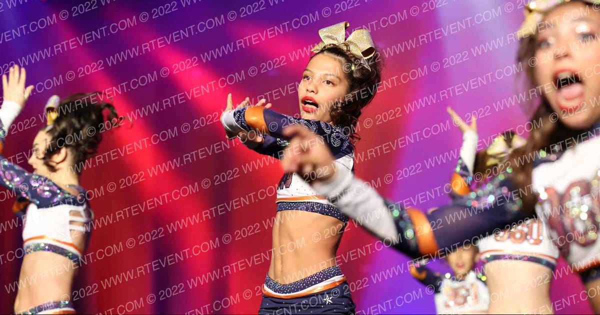 South Bay Cheer 360 Golden Girls · The American Showcase