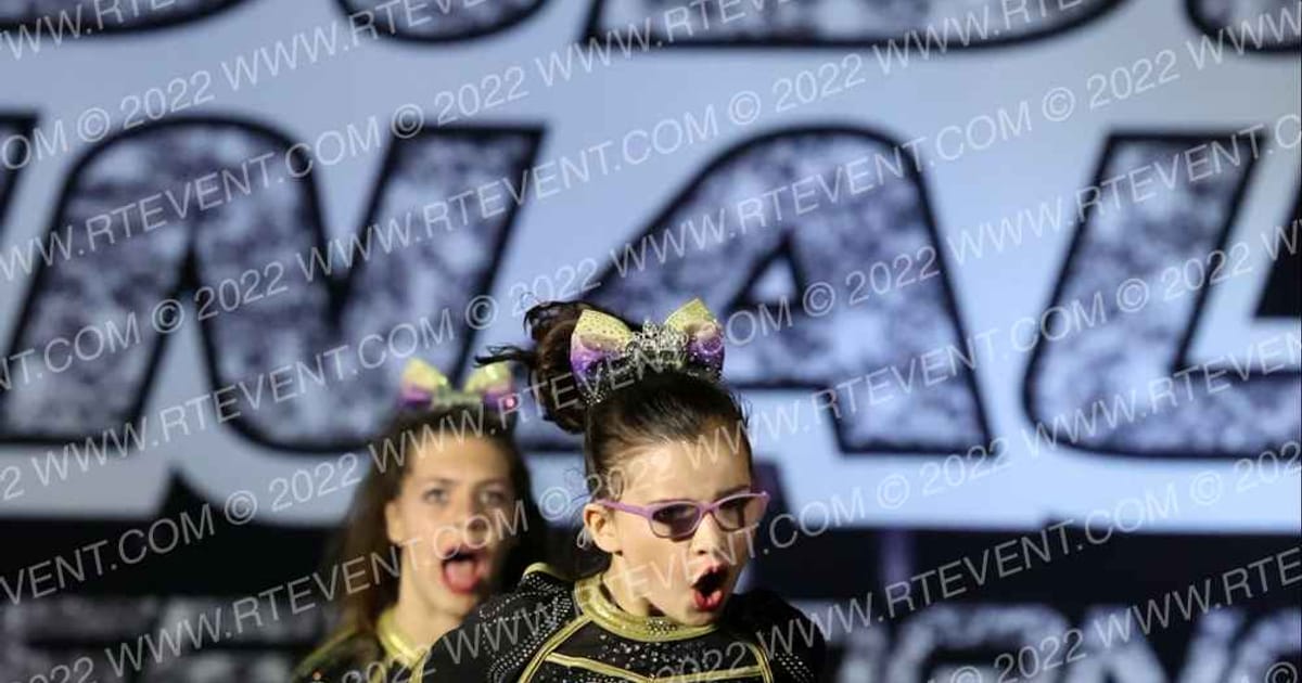 AZ Dynasty Athletic Cheer and Dance Dynasty Malibu · The US Finals Vegas DD