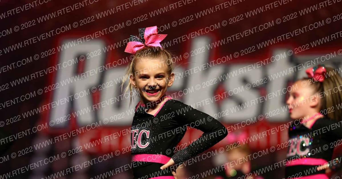 iNTENSITY ELITE CHEER Crush · Battle of the Midwest