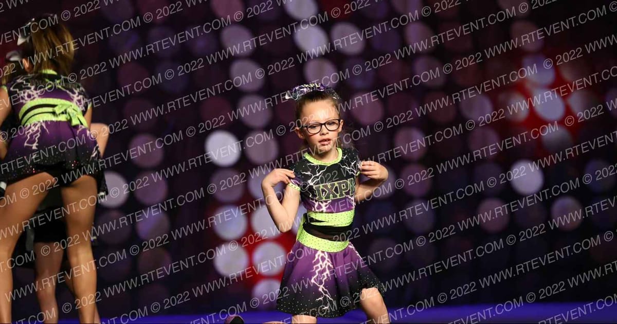 Iowa X-Plosion Cheer & Tumbling Phoenix · Battle of the Midwest