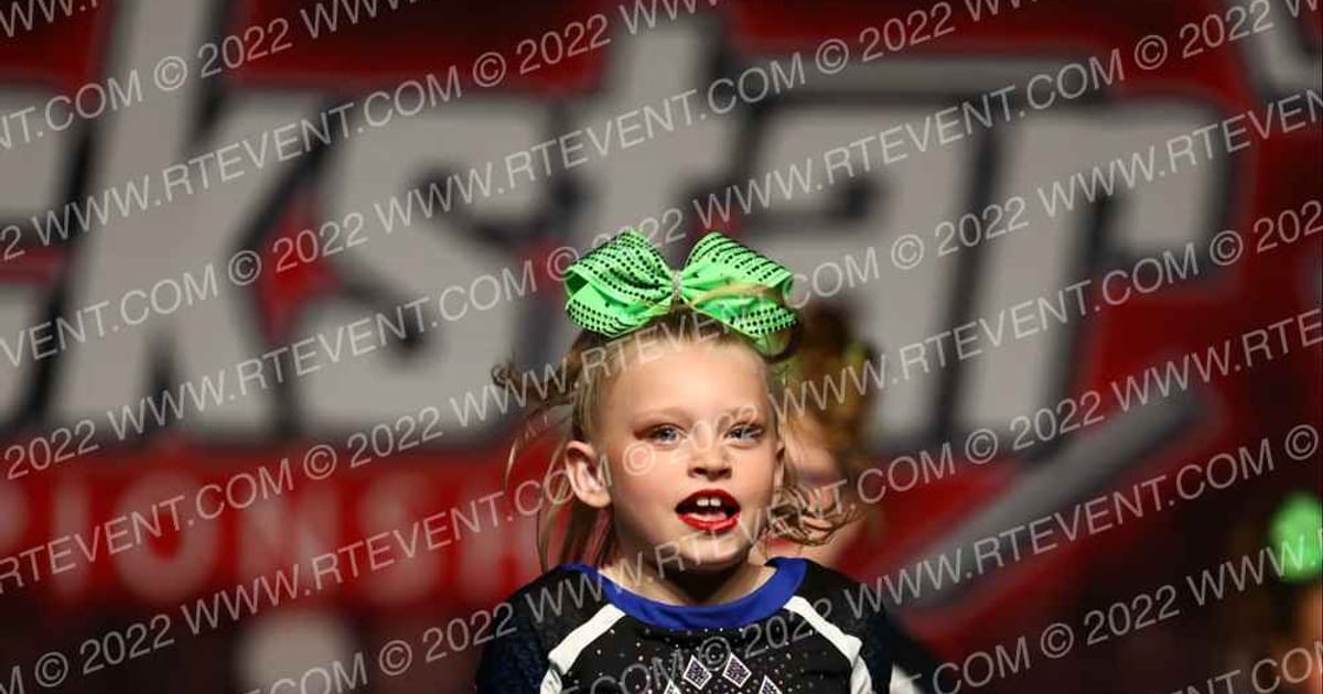 Cheer Athletics Omaha Boss Babies · Battle of the Midwest