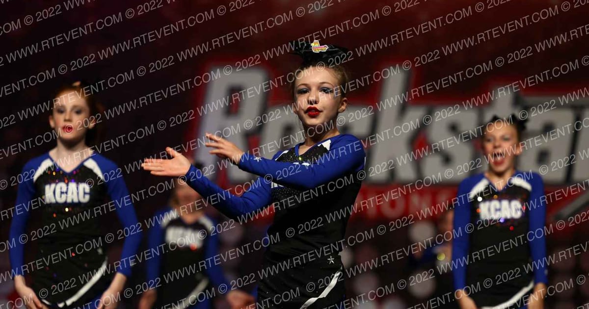Kansas City Athletic Cheer ONYX · Battle of the Midwest