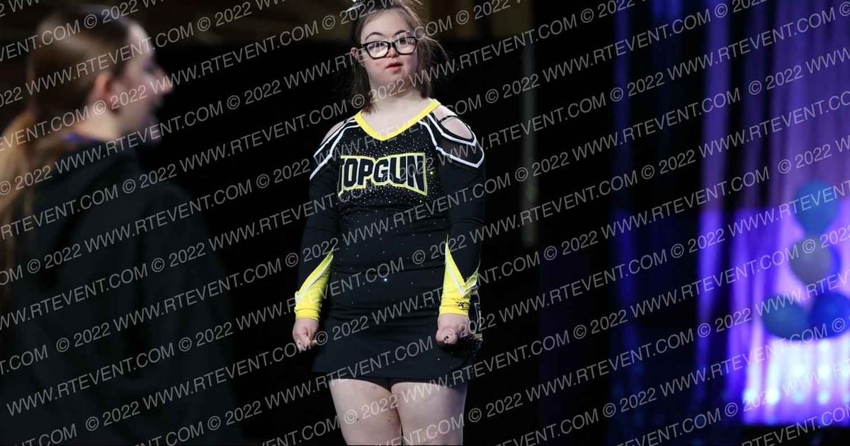 Top Gun Pittsburgh Shining Stars · Lake Erie National Cheer and Dance Championships