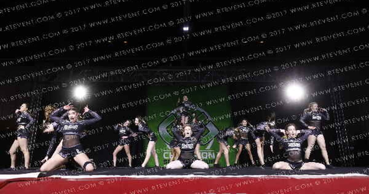 Iconic All Stars Lady Bombshells · Schaumburg Grand Nationals DI DII