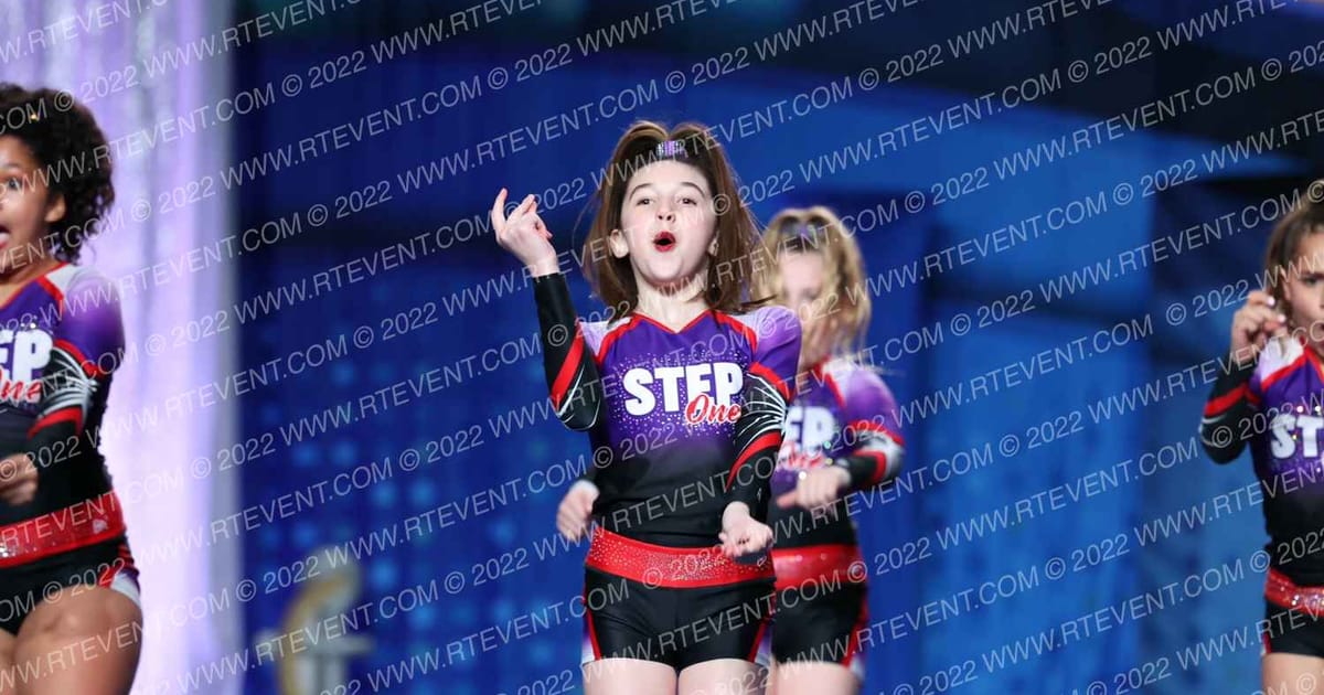 Step 1 Allstars North Glamorous · Lake Erie National Cheer and Dance Championships