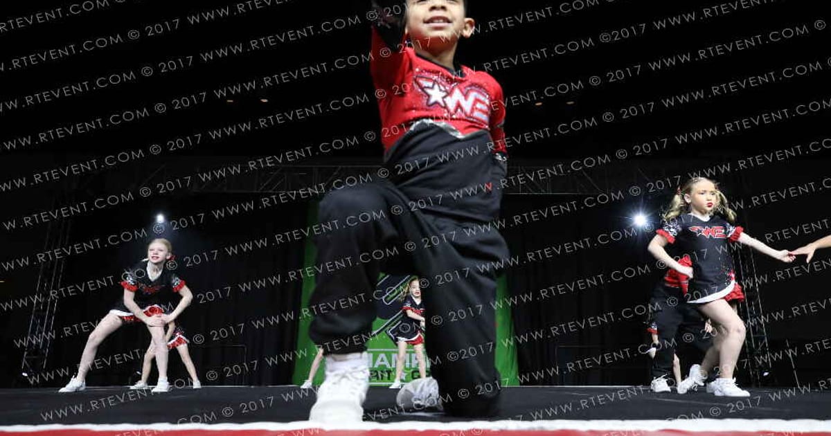 Woodlands Elite - Cincinnati Air Force One · Schaumburg Grand Nationals DI DII