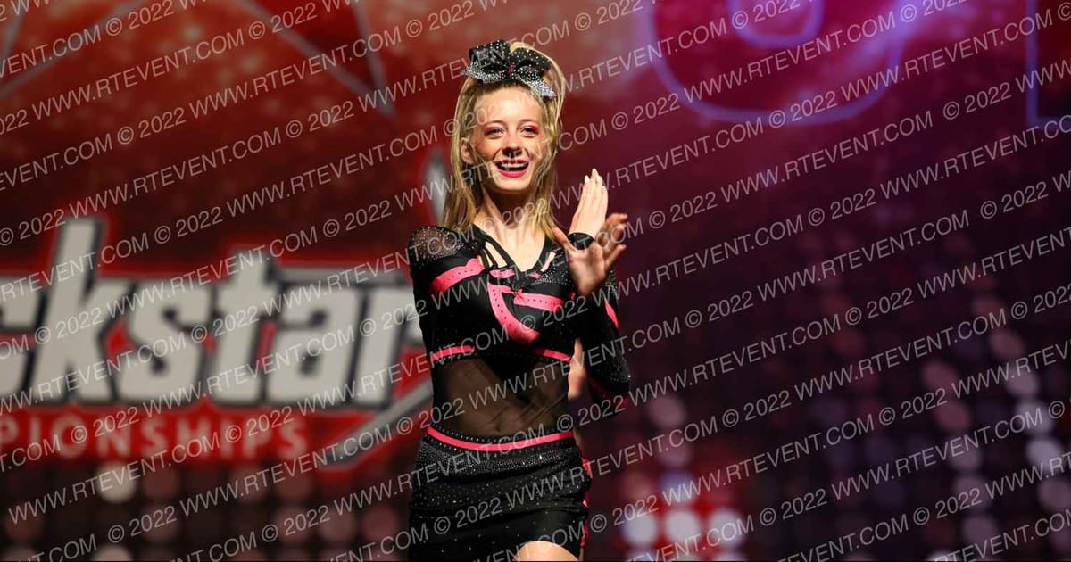 iNTENSITY ELITE CHEER Fearless · Battle of the Midwest