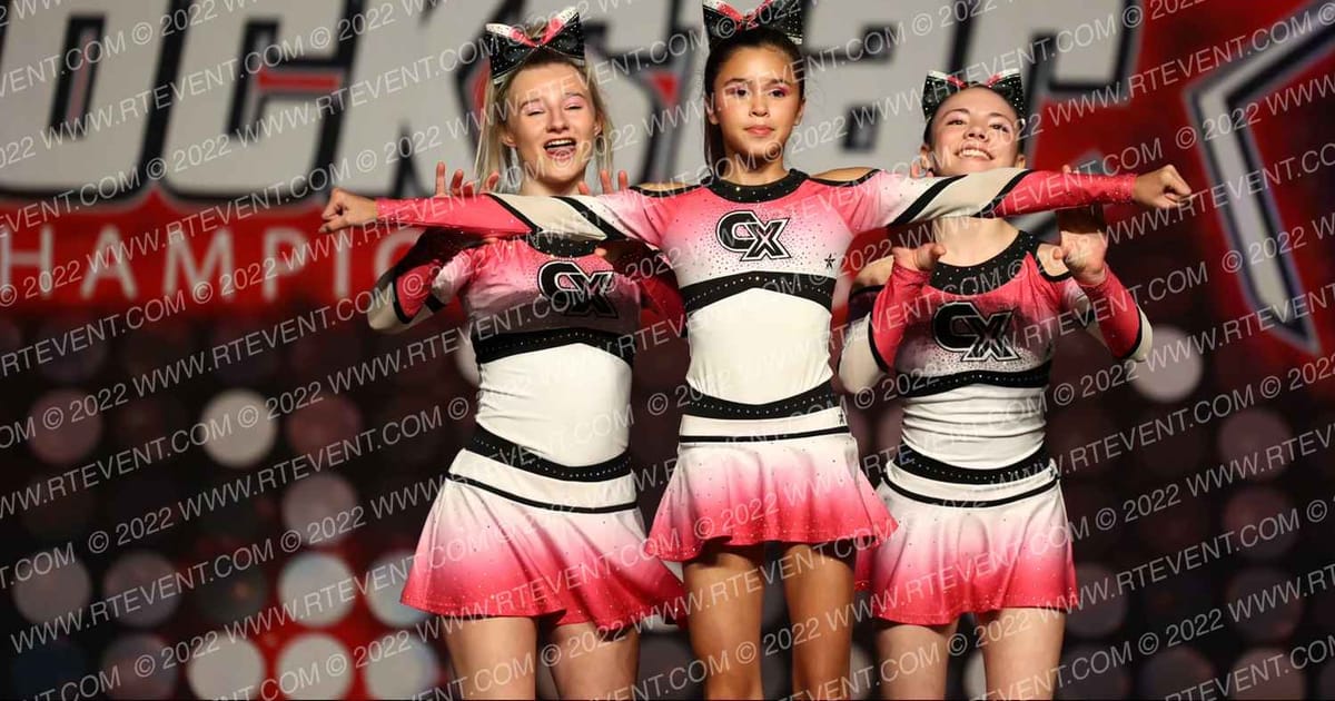 Cheer Xpress Remix · Battle of the Midwest