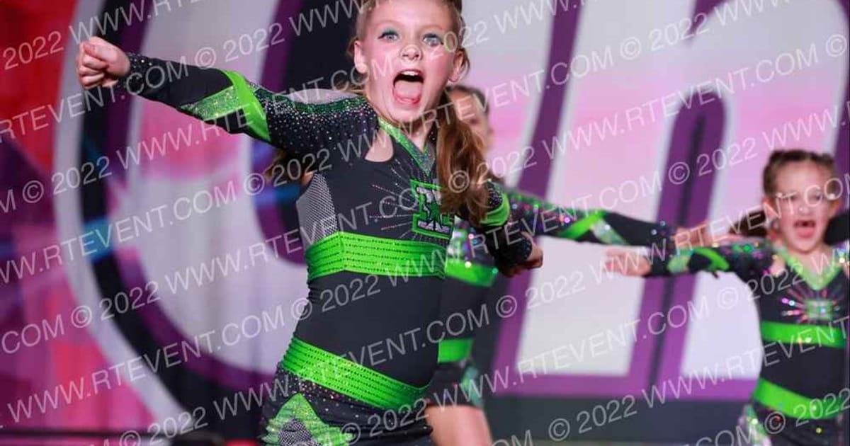 Element Elite Tumbling & Cheer MINI MERCURY · One Up Grand Nationals