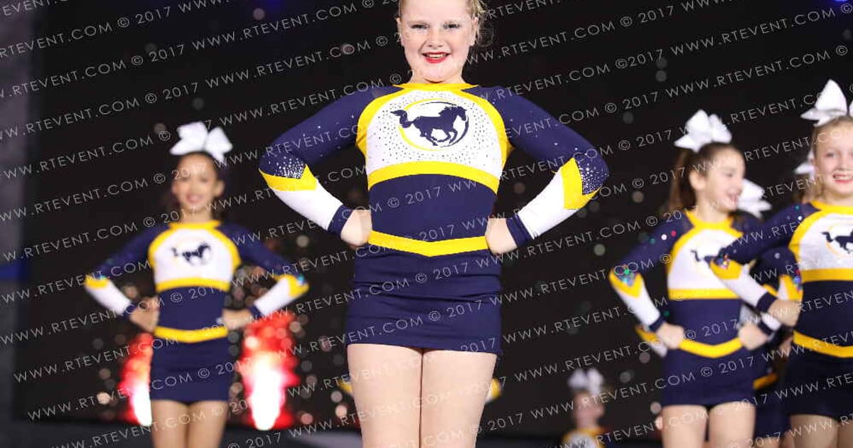 Mustang Cheer All Stars Outlaws · Fort Worth Grand Nationals DI DII